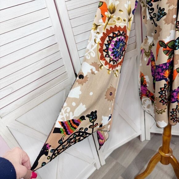 Mystery Mexican Print Smocked Top Bell Sleeve Tunic Shirt Tan Multi Medium - Picture 6 of 13